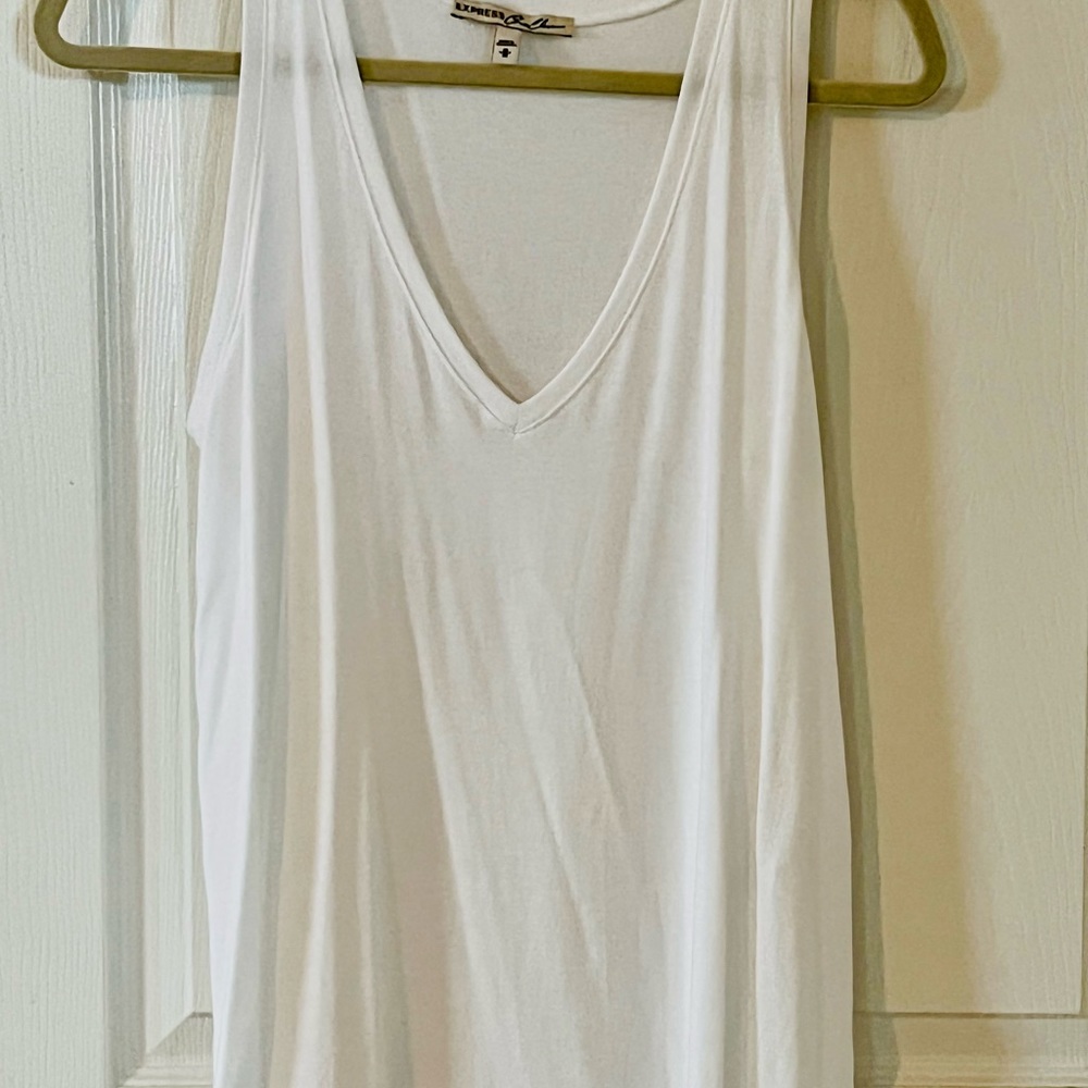 White tank